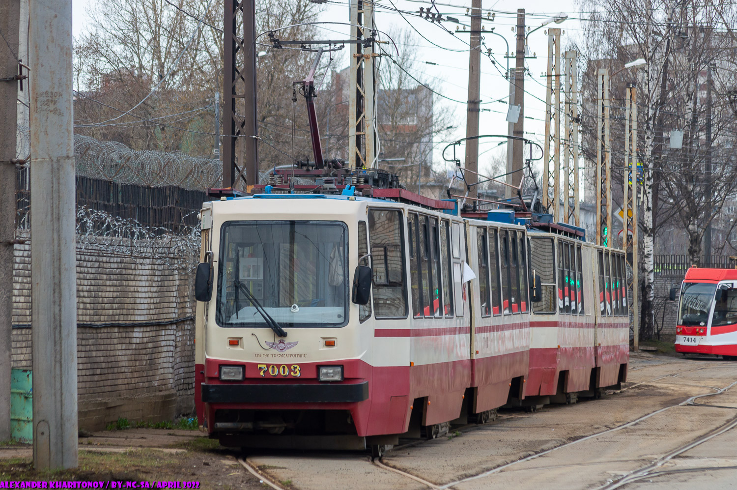Saint-Petersburg, LVS-86K č. 7003