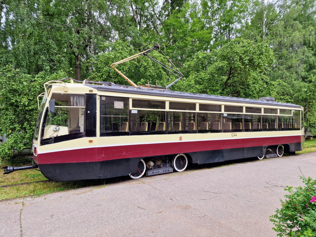 Ņižņij Novgorod, 71-619KT № 1244