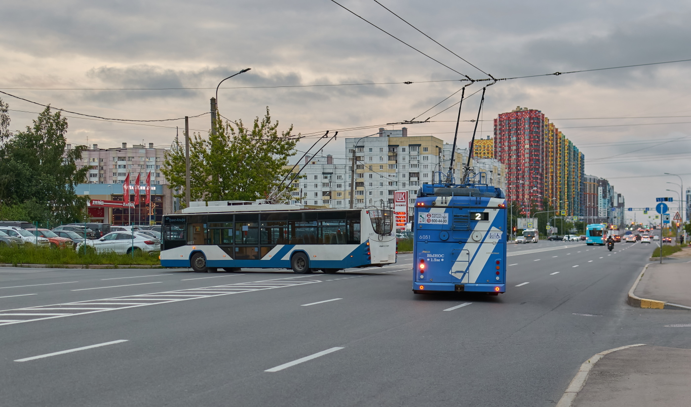 Szentpétervár, VMZ-5298.01 “Avangard” — 6827; Szentpétervár, Trolza-5265.08 “Megapolis” — 6051