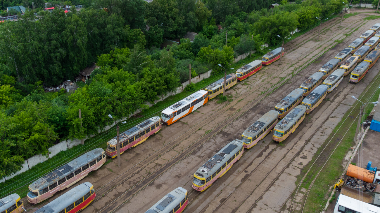 Уфа, 71-402 № 2176; Уфа, Tatra T3SU № 2046; Уфа, Tatra T3D № 2137; Уфа — Трамвайное депо № 2 (ранее № 3)