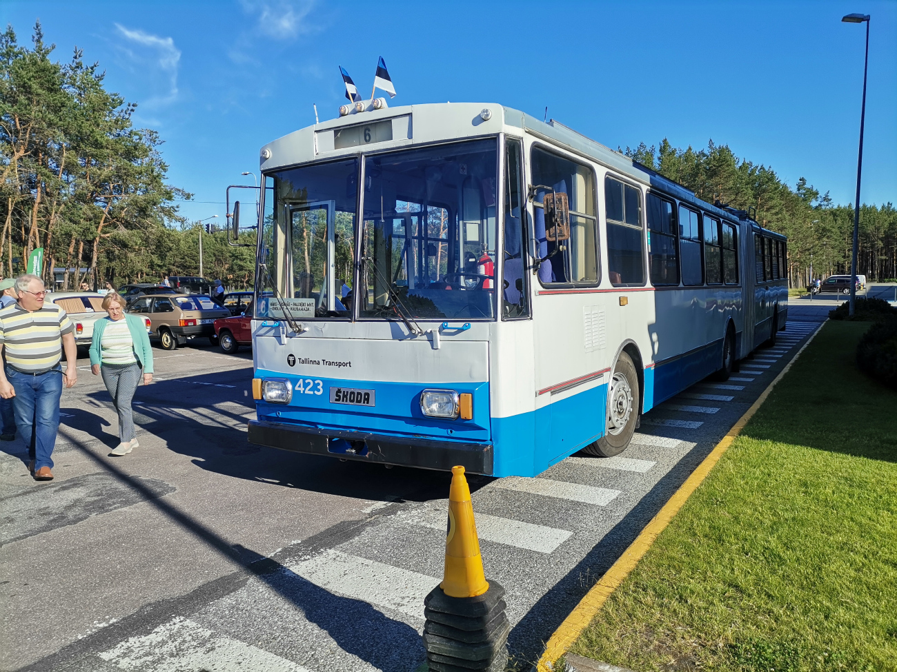 Таллин, Škoda 15Tr02/6 № (423) Таллин, Škoda 15Tr02/6 № (423)