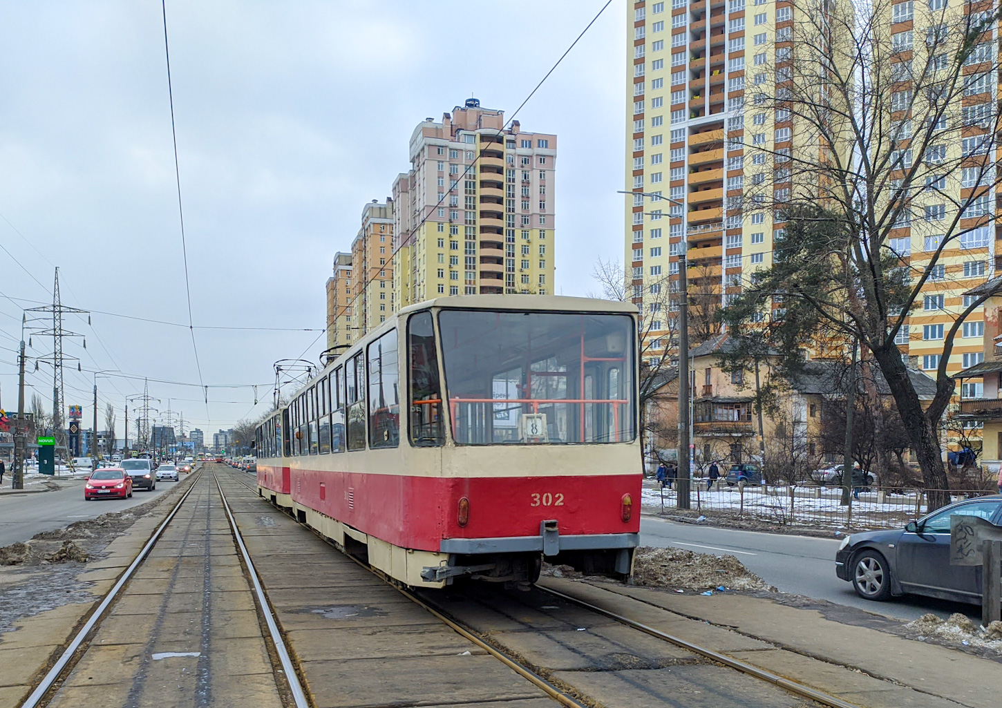 Киев, Tatra T6B5SU № 302