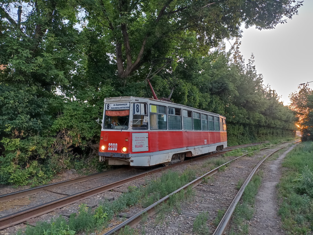 Saratov, 71-605 (KTM-5M3) Br. 2200