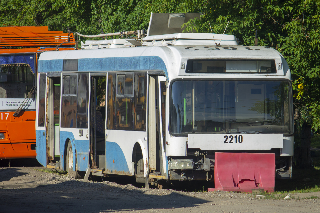 Нижний Новгород, БКМ 321 № 2210