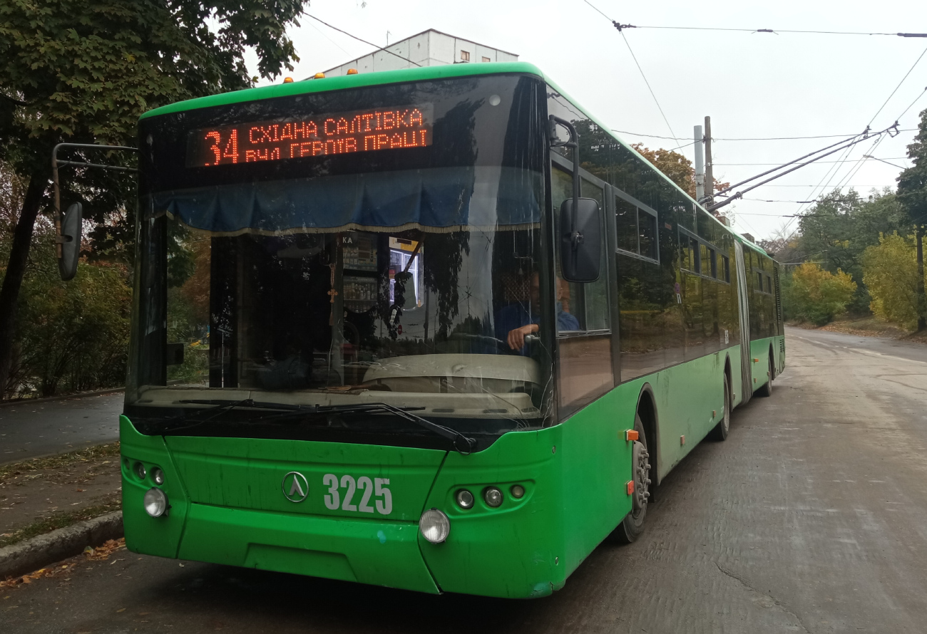 Харьков, ЛАЗ E301D1 № 3225