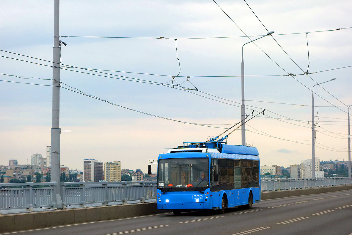 Саратов, Тролза-5265.00 «Мегаполис» № 1332