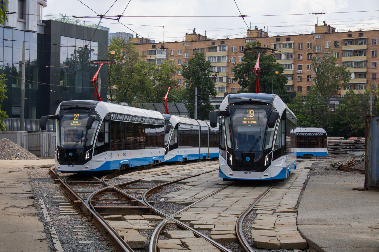 Москва, 71-911ЕМ «Львёнок» № 30632; Москва, 71-911ЕМ «Львёнок» № 30621