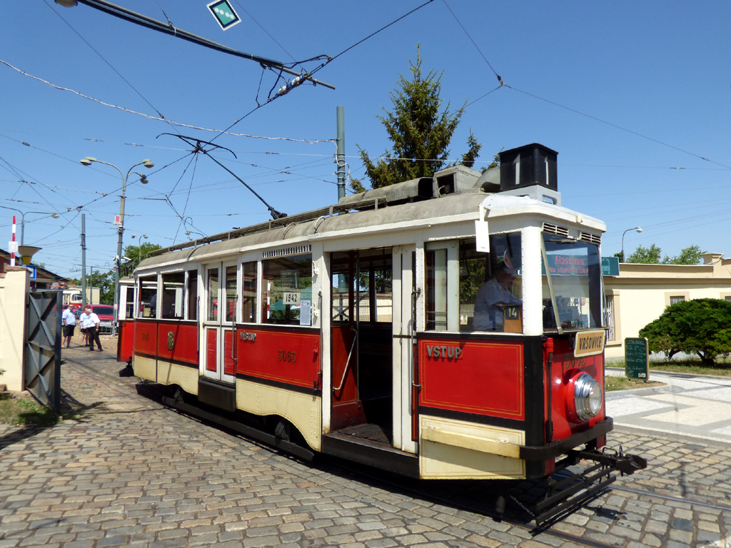 Прага, Ringhoffer/Tatra JSM № 3063