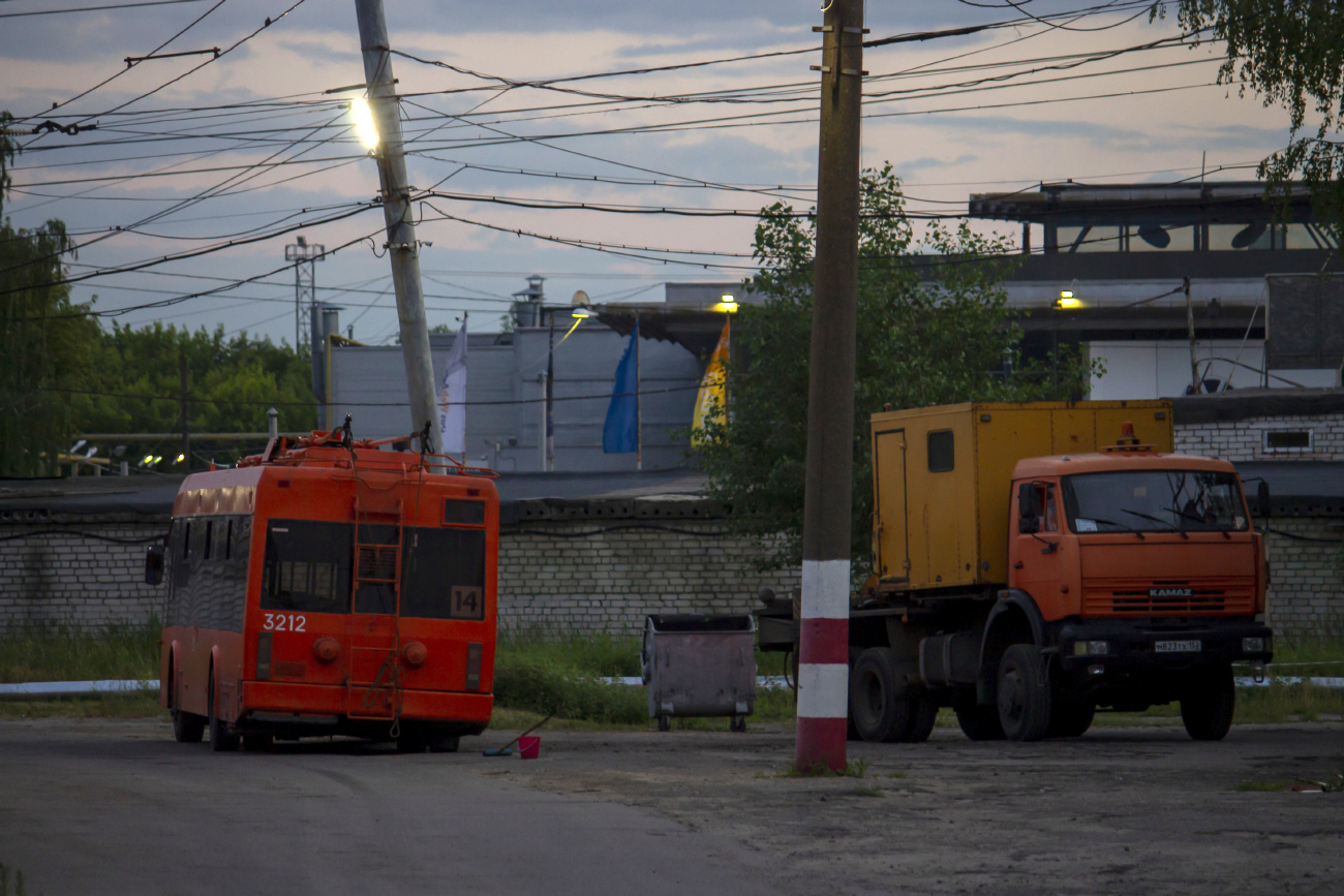 Нижний Новгород, БКМ 321 № 3212