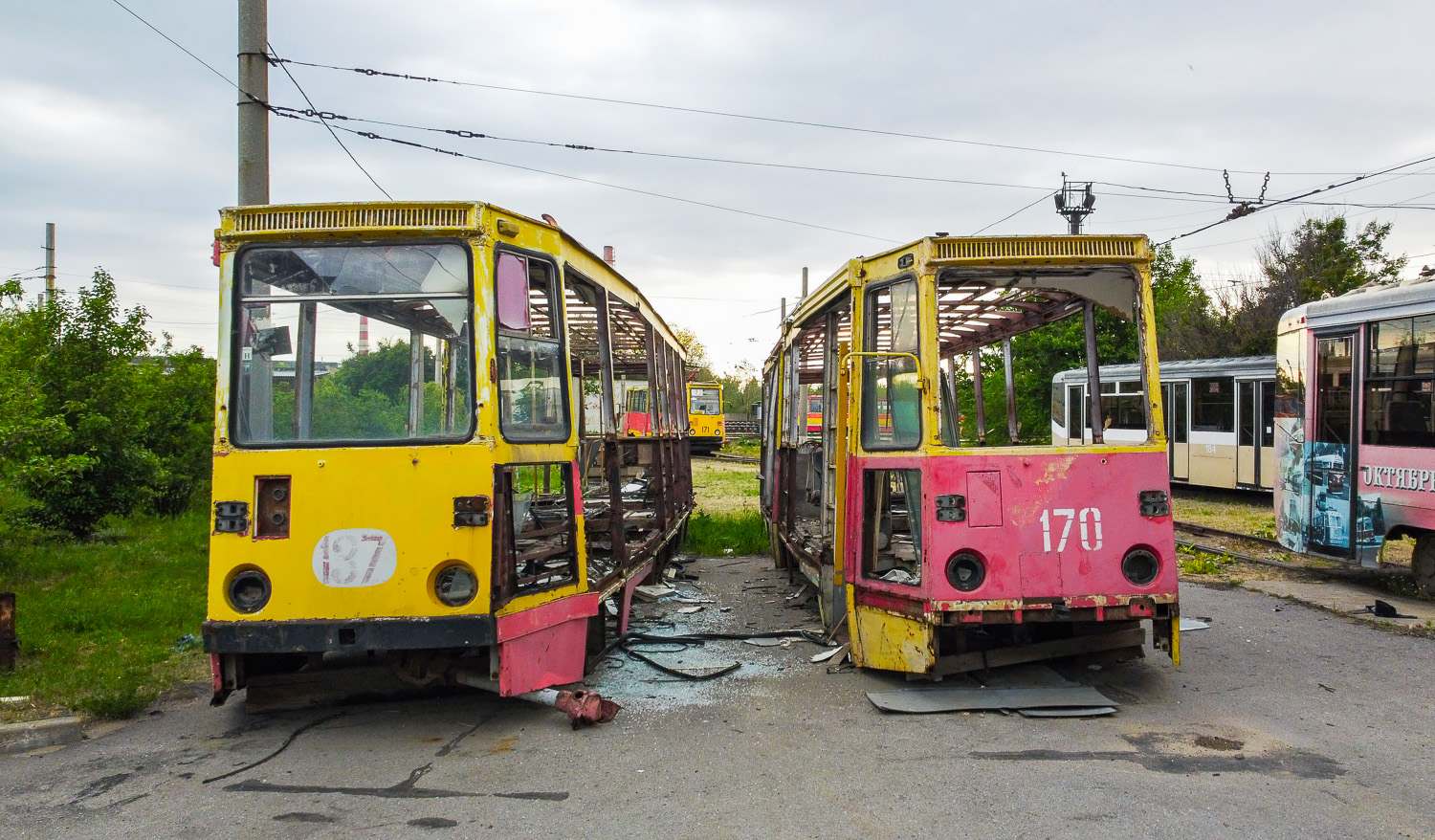 Волжский, 71-605 (КТМ-5М3) № 169; Волжский, 71-605 (КТМ-5М3) № 170; Волжский — Трамвайное депо