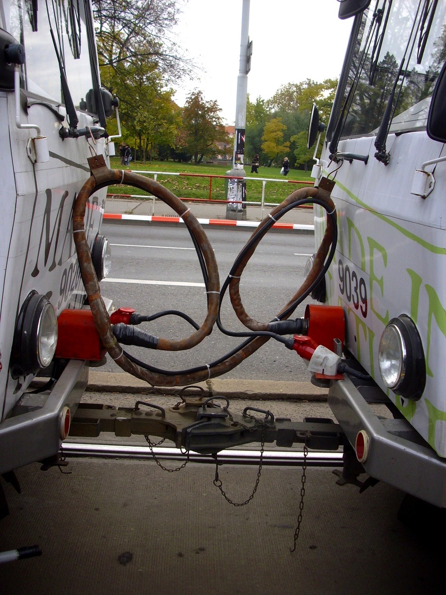 Прага, Tatra KT8D5 № 9020; Прага, Tatra KT8D5 № 9039