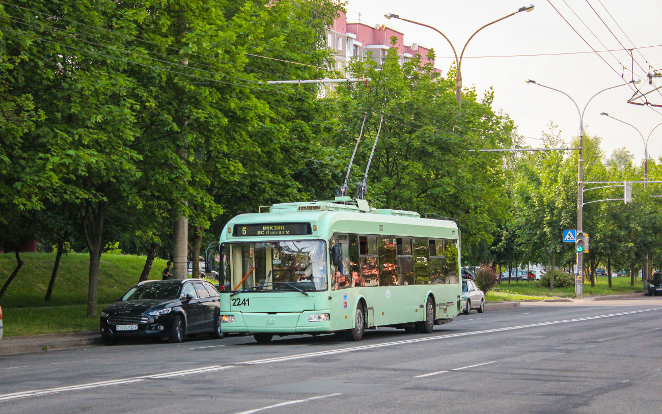 Минск, БКМ 321 № 2241