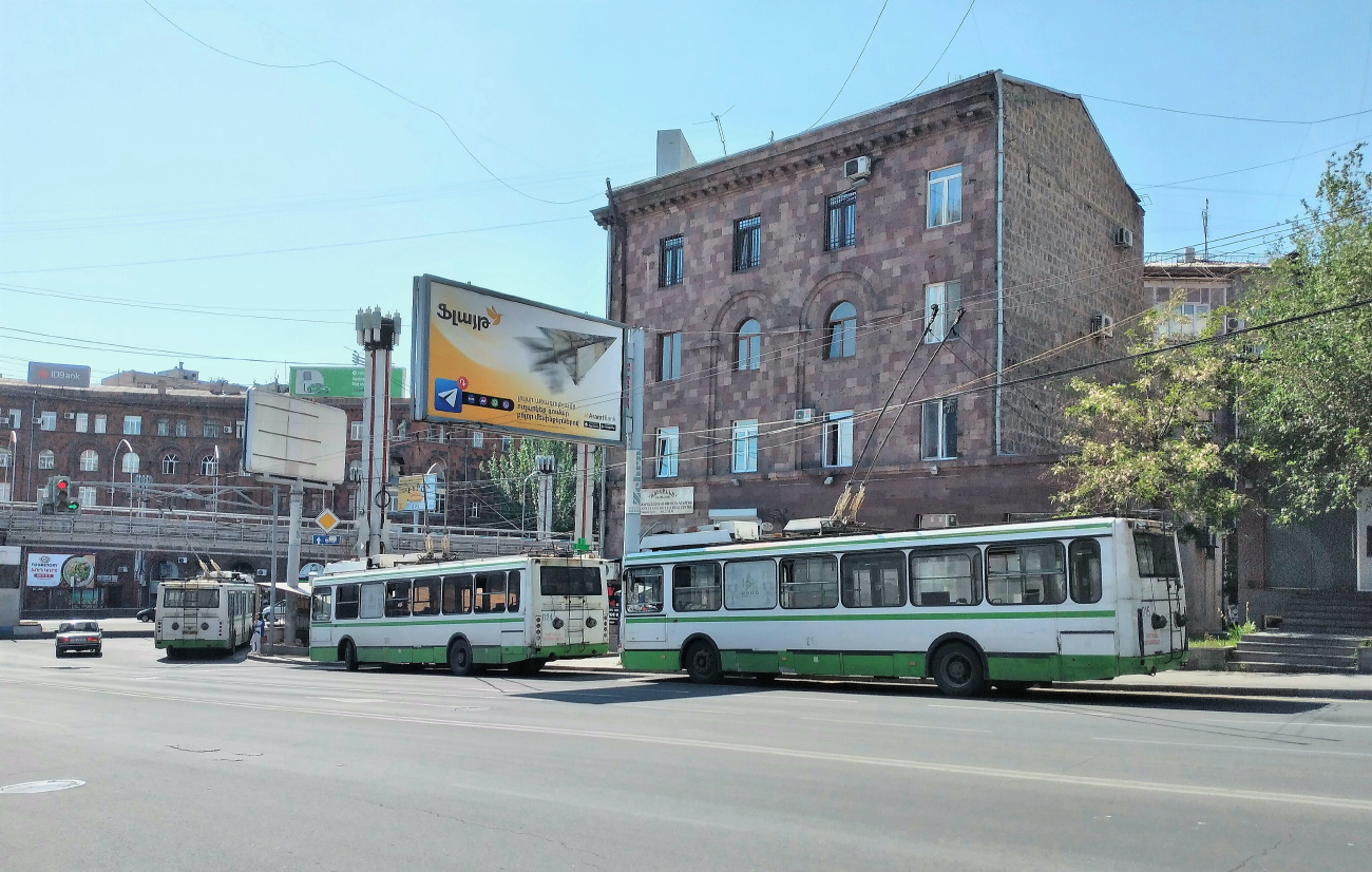 Ереван, ЛиАЗ-5280 (ВЗТМ) № 024; Ереван, ЛиАЗ-5280 (ВЗТМ) № 015