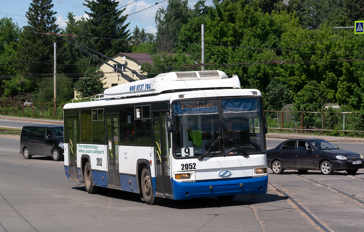 Уфа, БТЗ-52767 № 2052