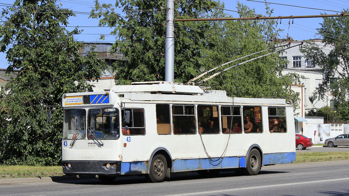 Великий Новгород, ЗиУ-682Г-016.03 № 43
