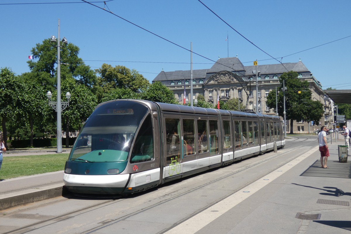 Страсбург, Bombardier Eurotram (Flexity Outlook) № 1032