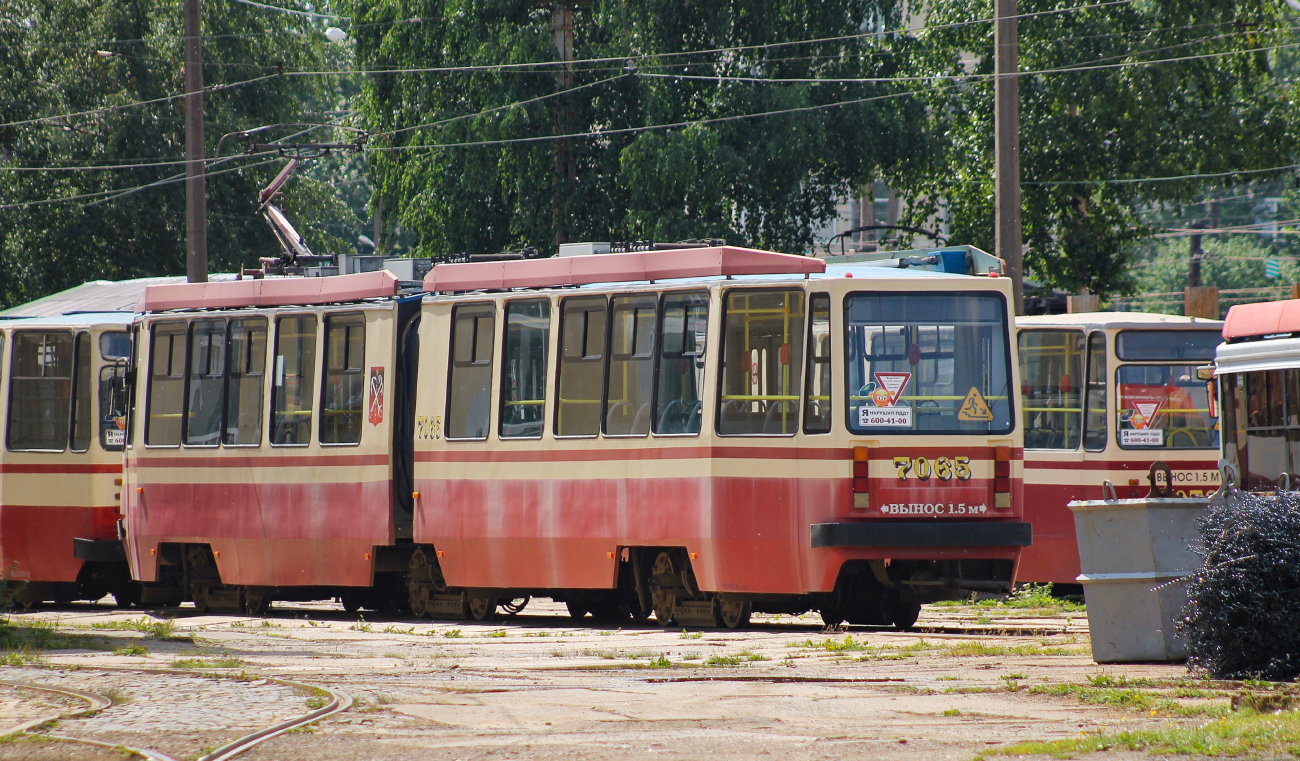 Sanktpēterburga, LVS-86M2 № 7065