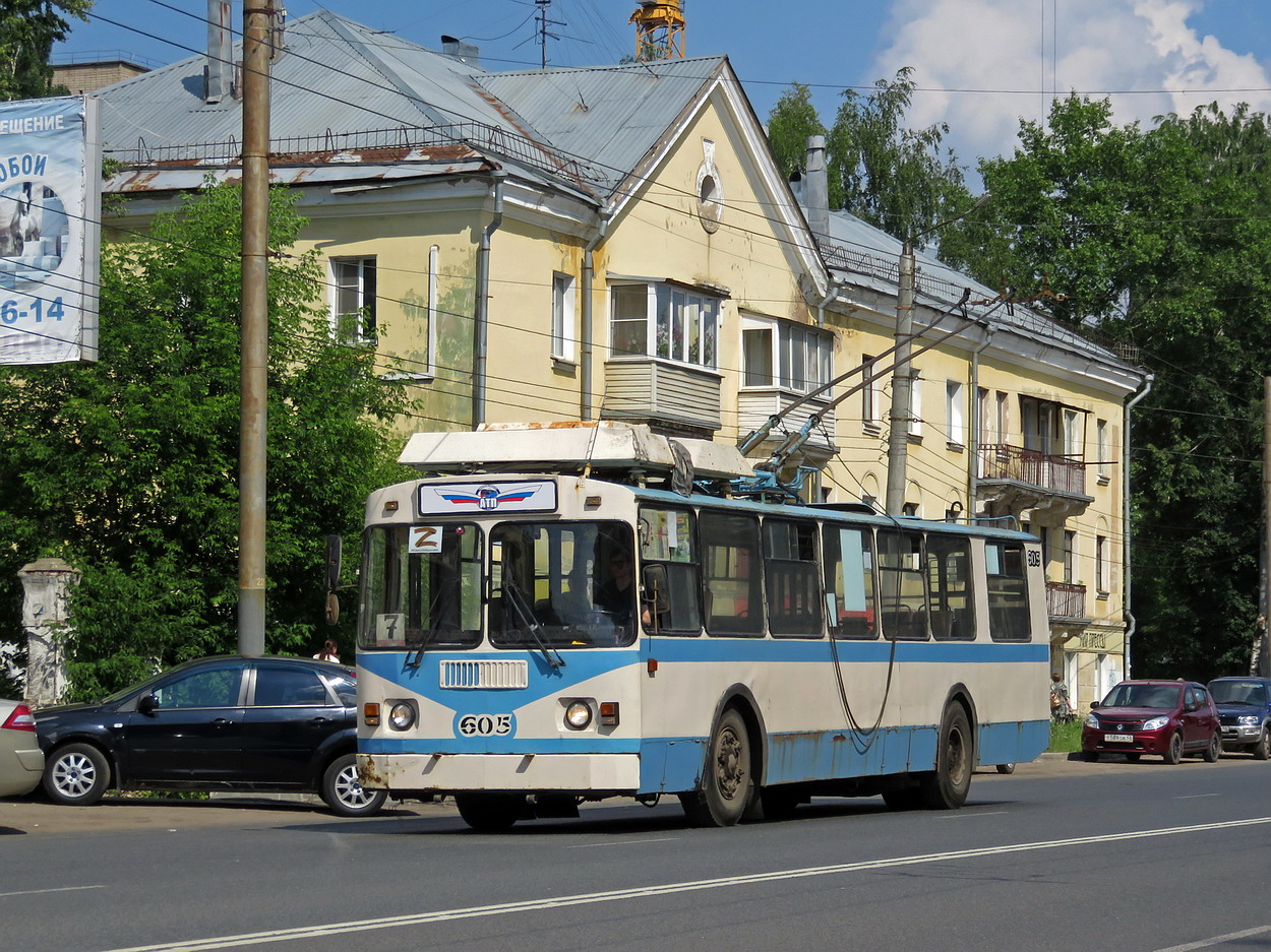 Киров, ЗиУ-682 КР Иваново № 605