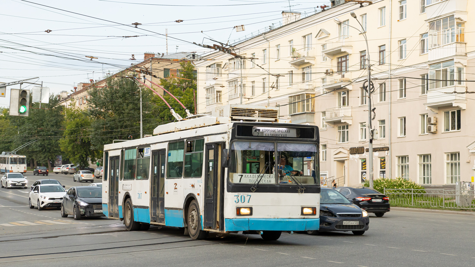 Екатеринбург, ВМЗ-52981 № 307
