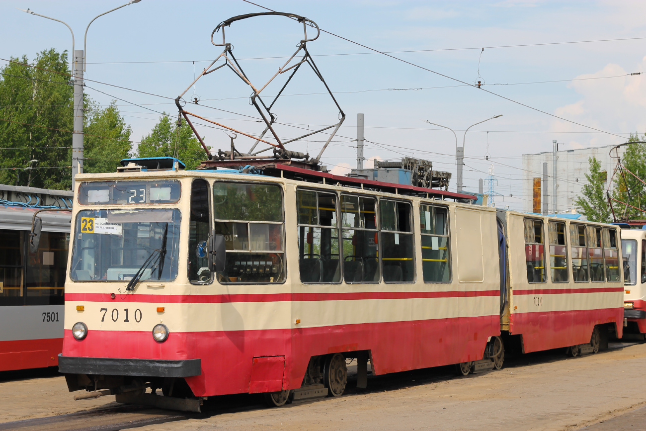 Санкт-Петербург, ЛВС-86К № 7010