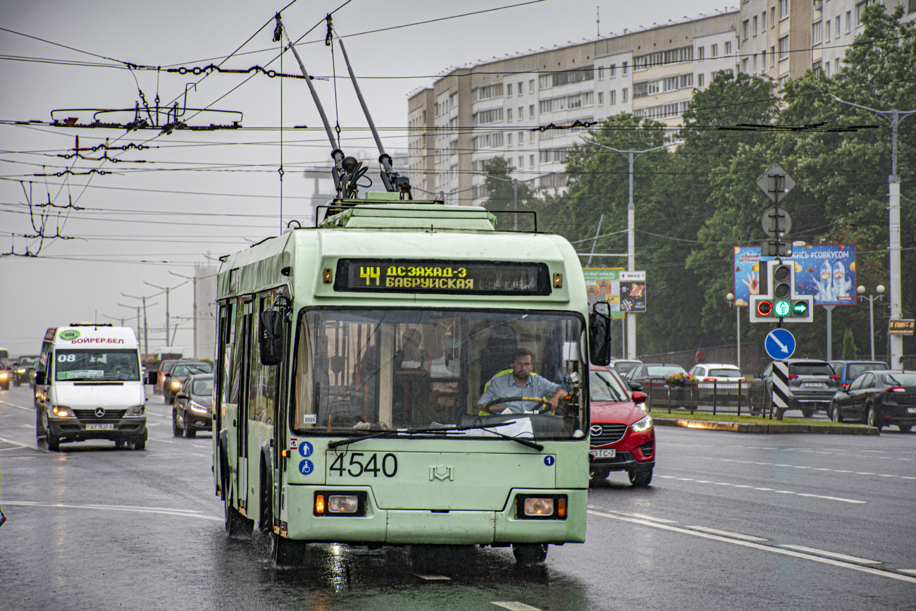 Минск, БКМ 32102 № 4540