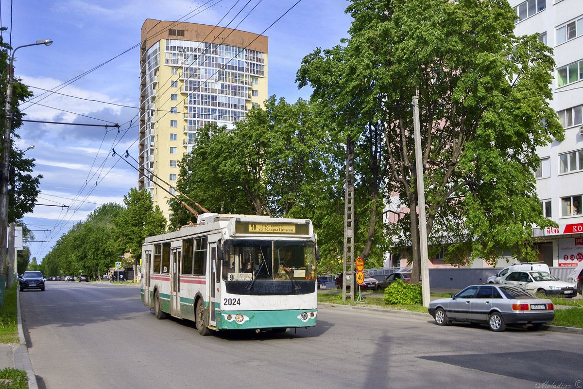 Пенза, ЗиУ-682Г-016.02 № 2024