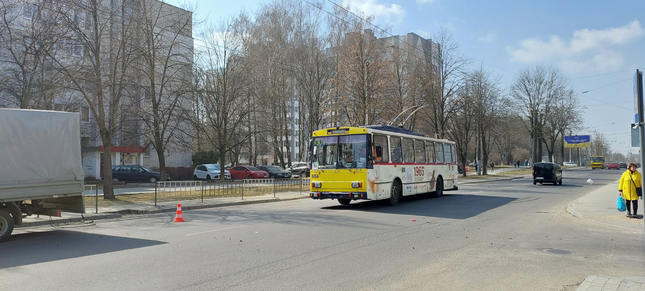 Львов, Škoda 14Tr11/6 № 604
