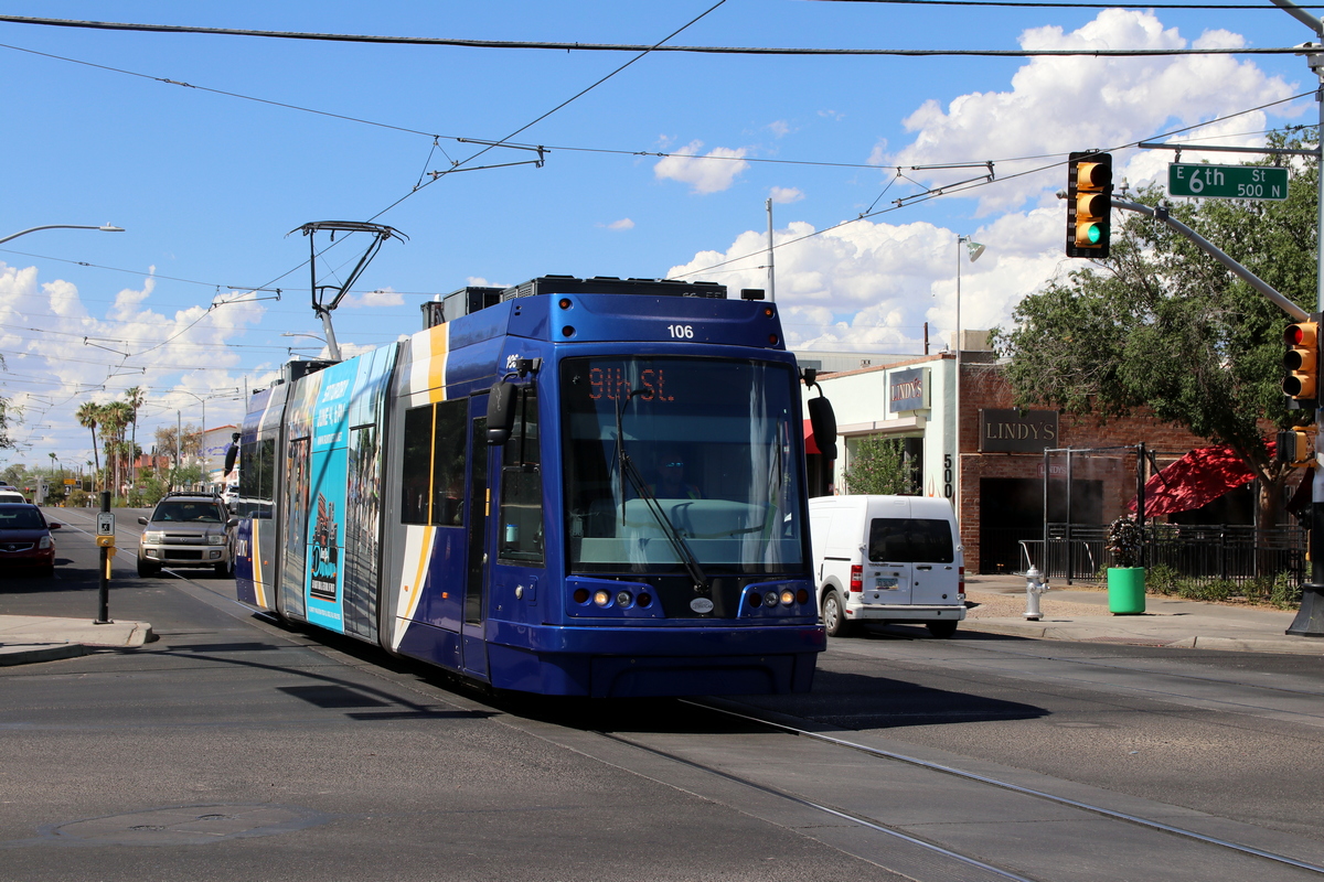 Тусон, United Streetcar 200T № 106