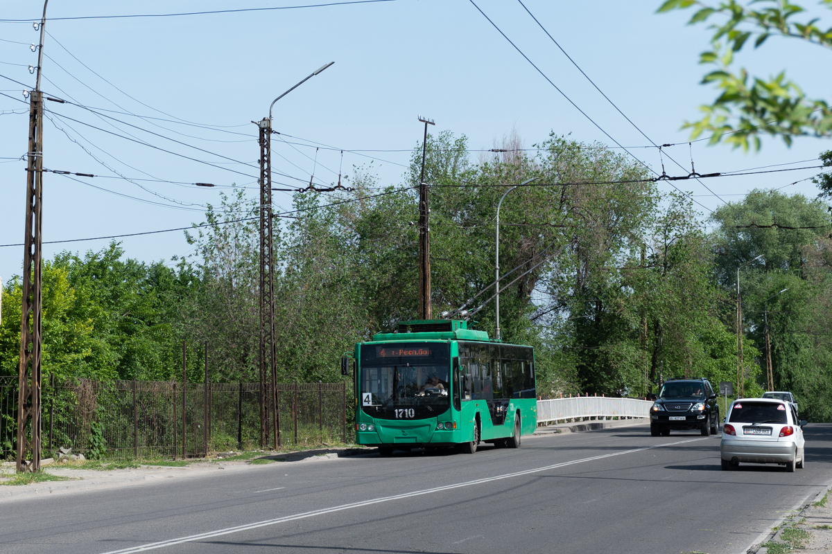 Бишкек, ВМЗ-5298.01 «Авангард» № 1710