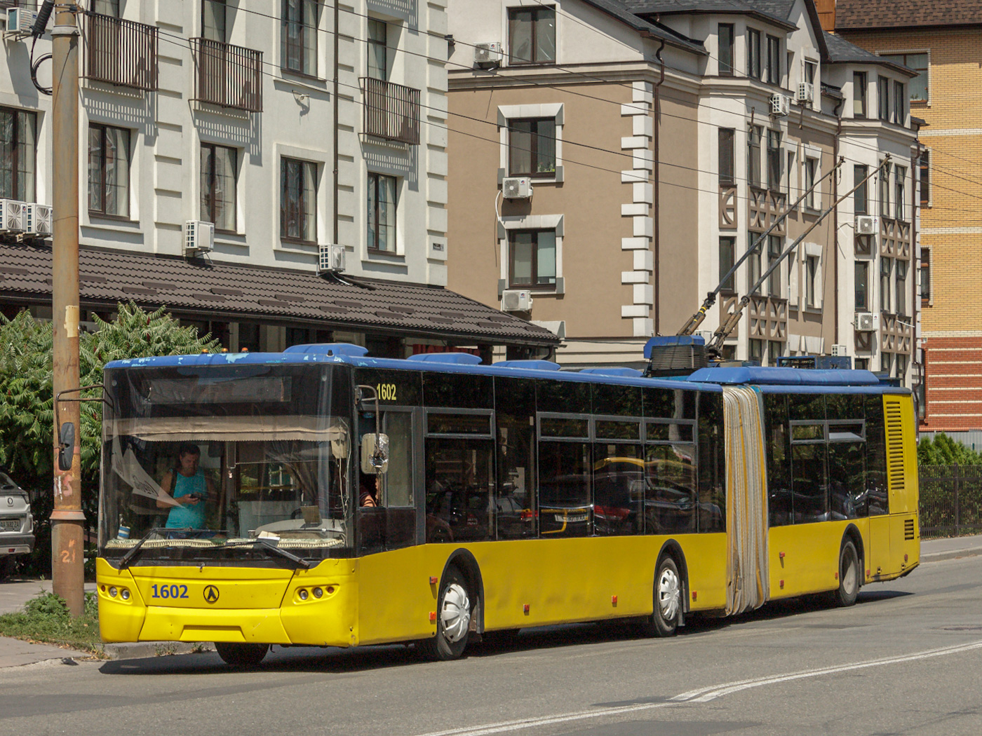 Киев, ЛАЗ E301D1 № 1602