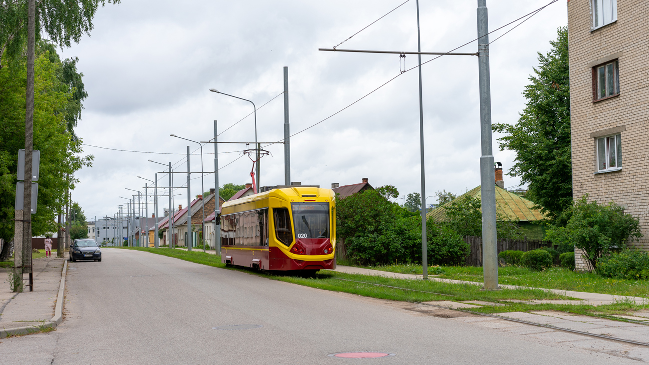 Даугавпилс, 71-911 «City Star» № 020; Даугавпилс — Трамвайные линии и инфраструктура Даугавпилс, 71-911 «City Star» № 020; Даугавпилс — Трамвайные линии и инфраструктура