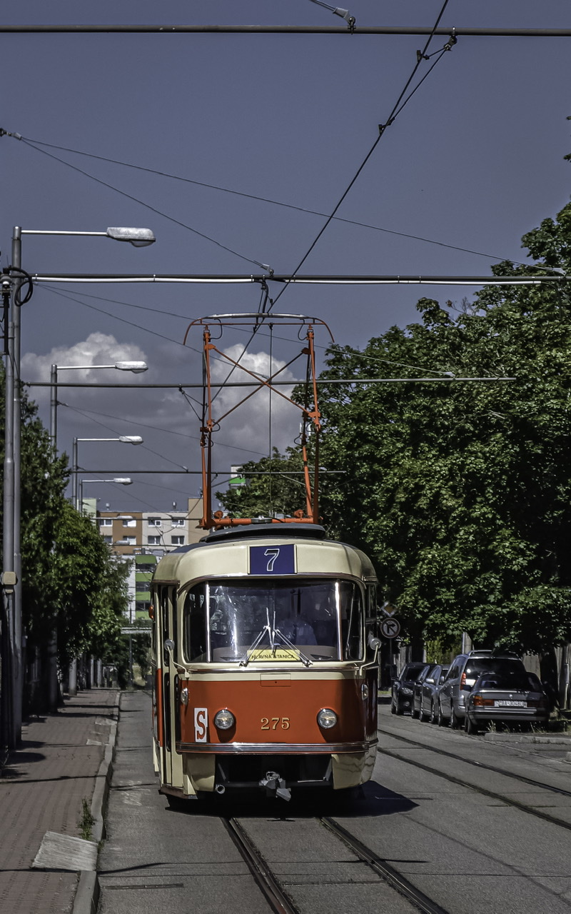 Братислава, Tatra T3 № 275