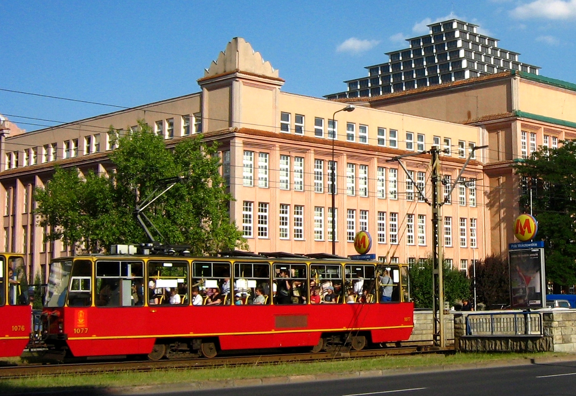 Варшава, Konstal 105Na № 1077