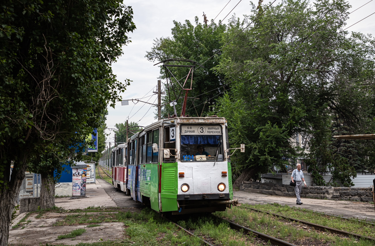 Саратов, 71-605 (КТМ-5М3) № 1294