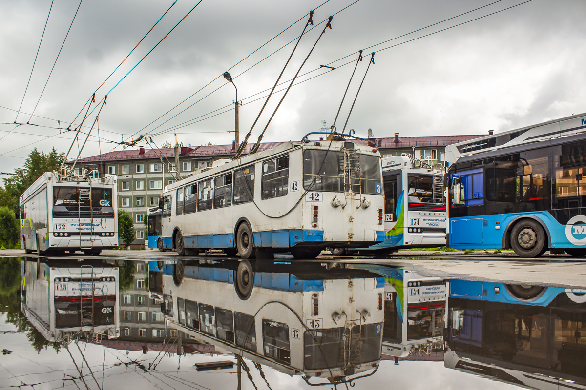 Омск, ПКТС-6281.00 «Адмирал» № 172; Омск, ЗиУ-682Г-016.02 № 42