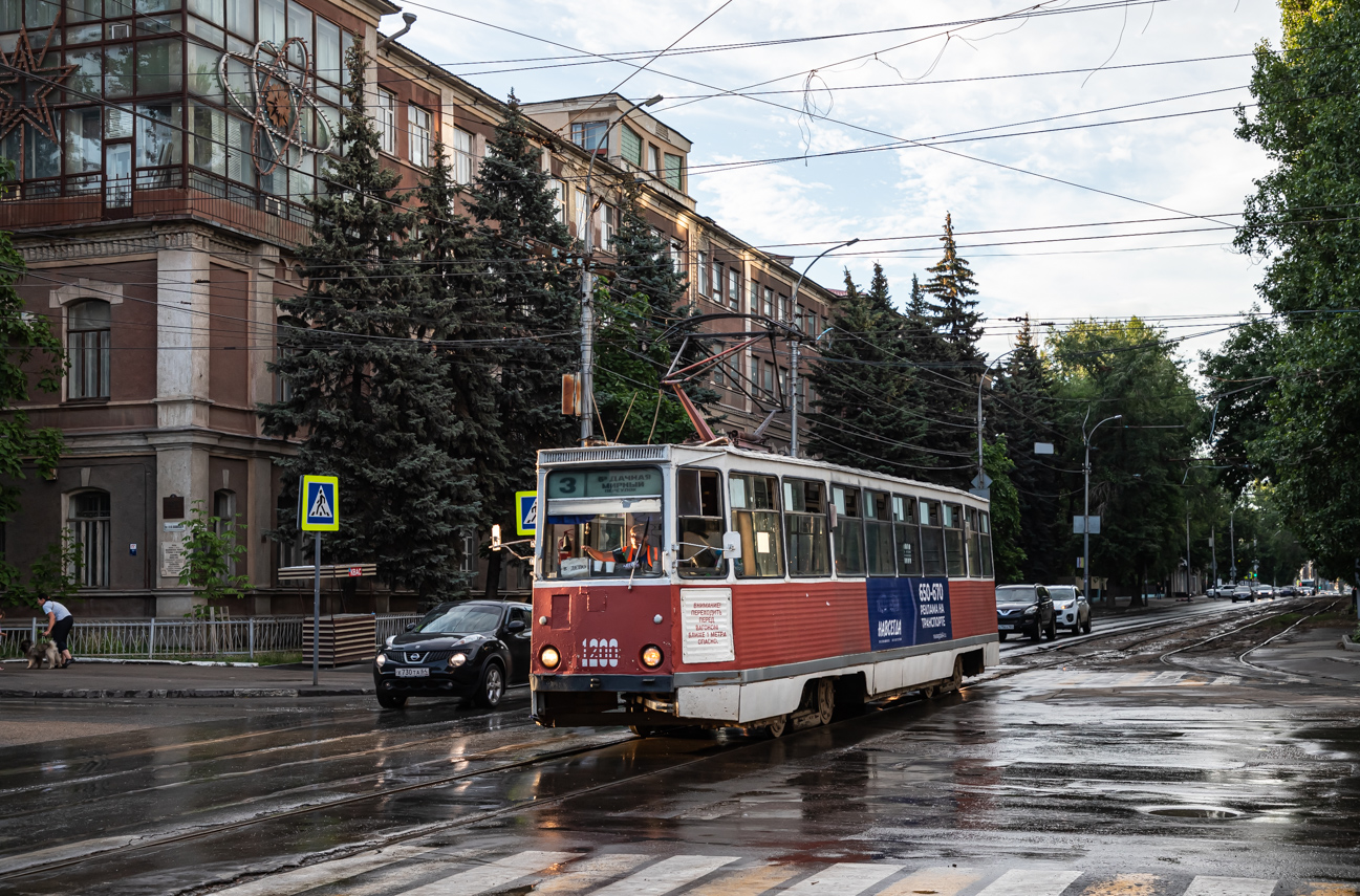 Саратов, 71-605 (КТМ-5М3) № 1200