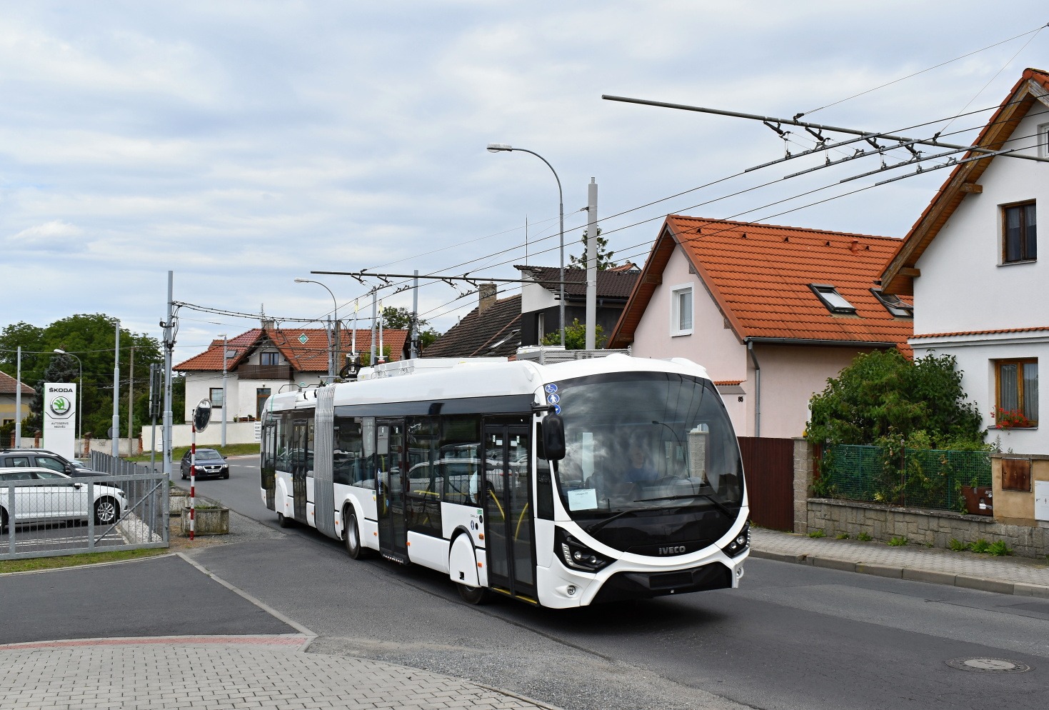 Limoges, IVECO Crealis Neo 18 № 914; Plzeň — Brand new trolleybuses from the Škoda factory