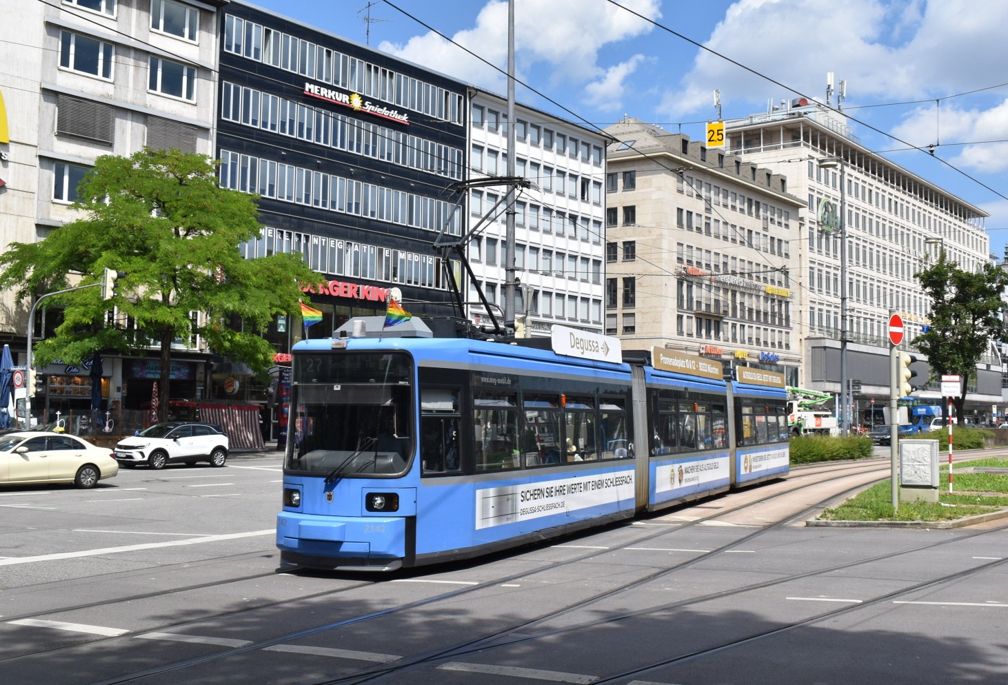 Мюнхен, Adtranz R2.2b № 2142