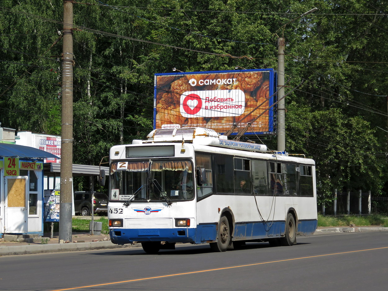 Киров, БТЗ-52764Р № 452