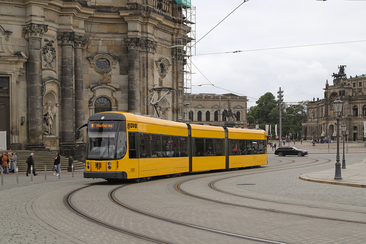 Dresden, Bombardier NGT D8 DD 	 č. 2622 Dresden, Bombardier NGT D8 DD 	 č. 2622
