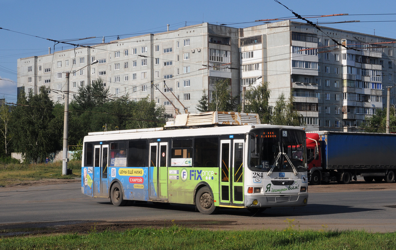 Омбы, LiAZ-52803 № 284