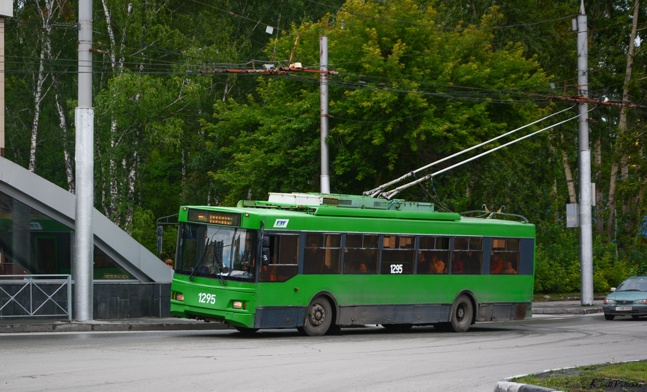 Novosibirsk, Trolza-5275.06 “Optima” # 1295