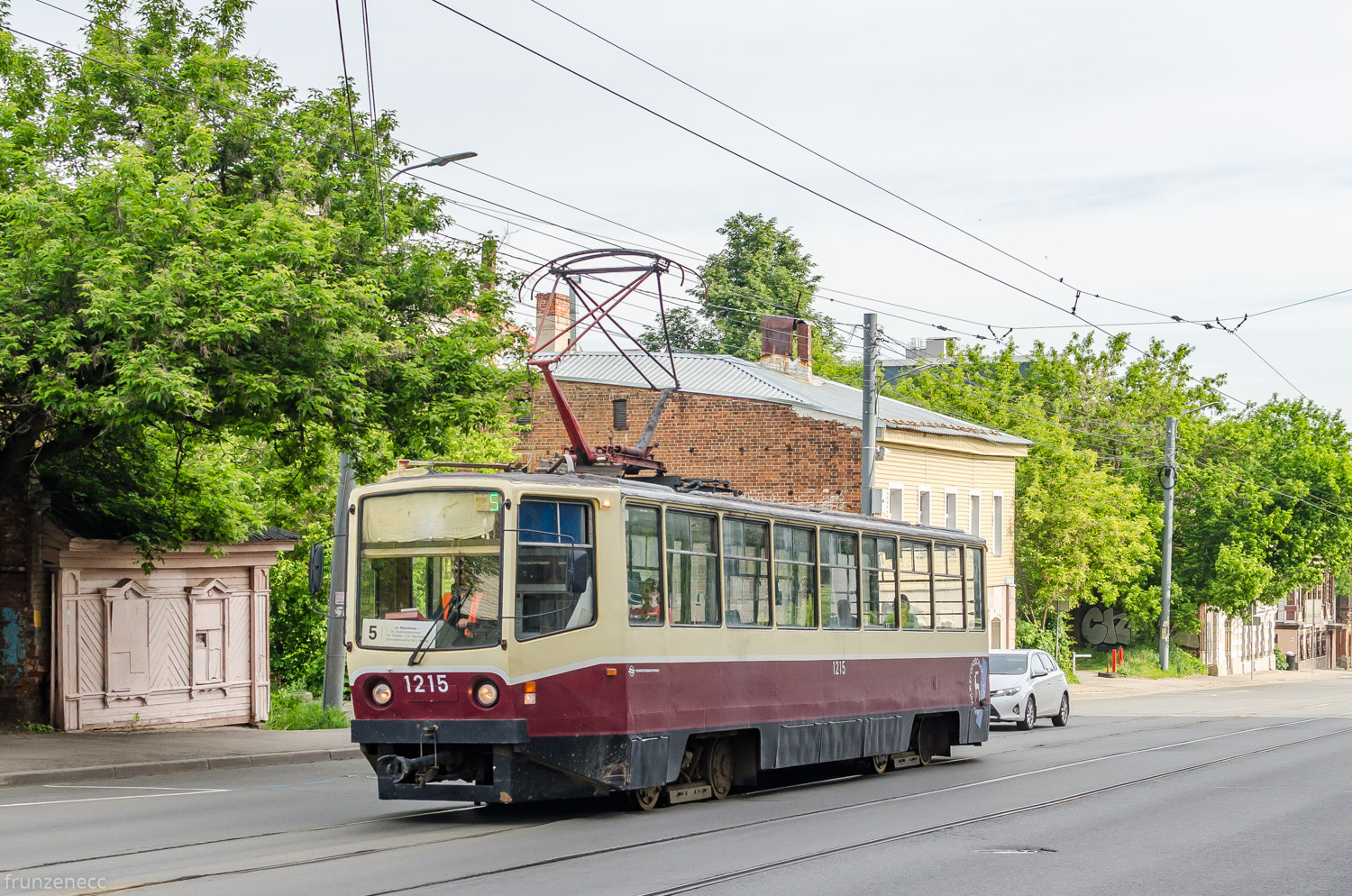 Nizhny Novgorod, 71-608KM Br. 1215