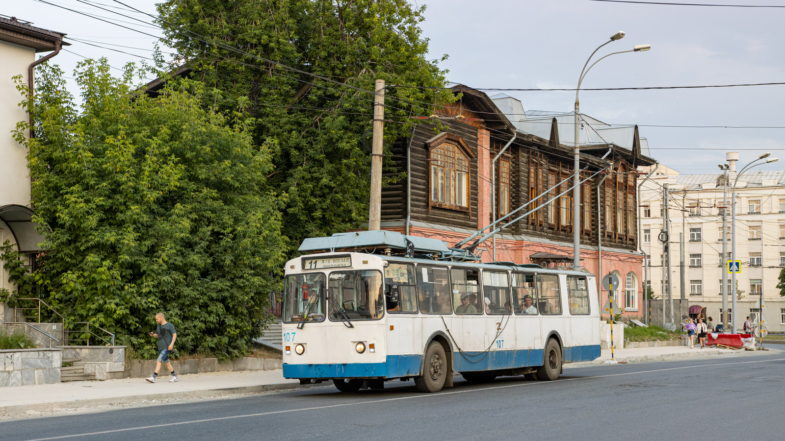 Екатеринбург, ЗиУ-682 КР Иваново № 107