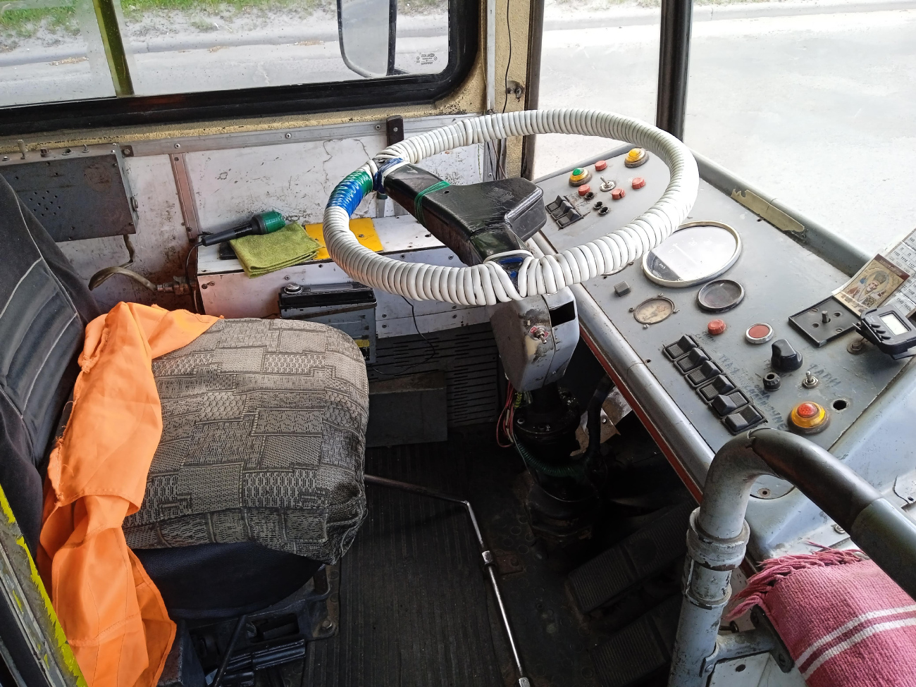 捷爾諾波爾, Škoda 14Tr01 # 137