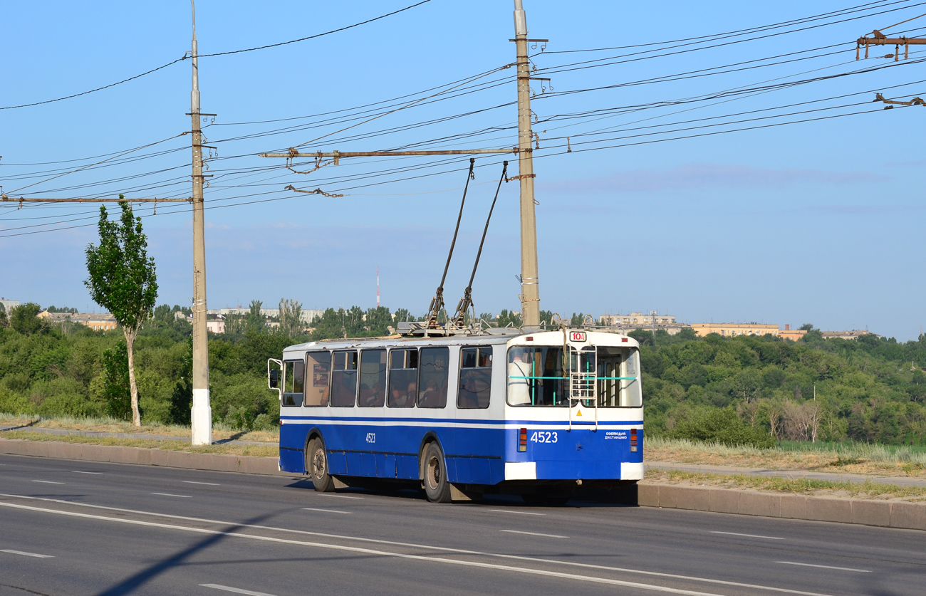 Volgográd, ZiU-682G-016 (012) — 4523