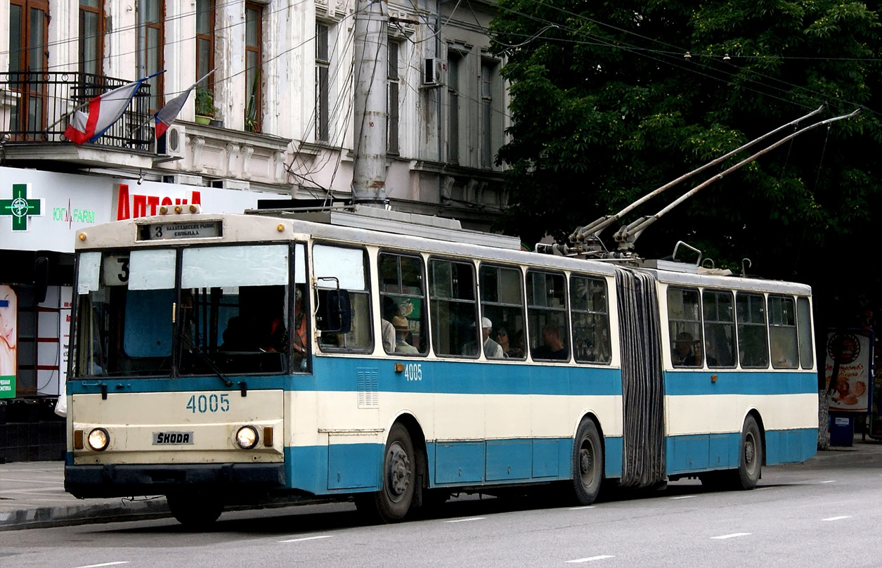 Крымский троллейбус, Škoda 15Tr02/6 № 4005