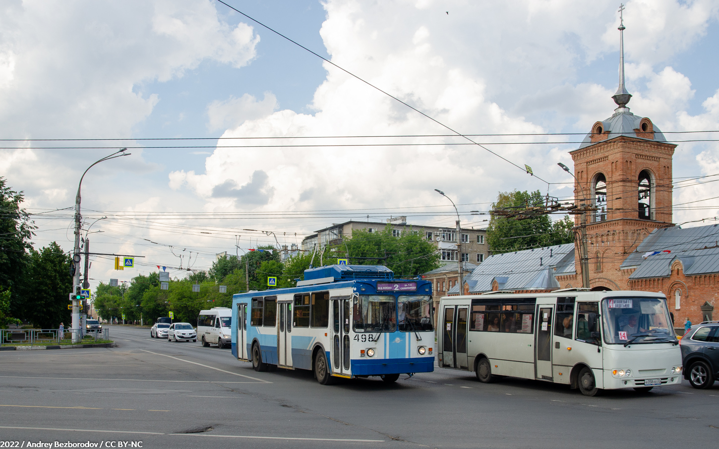 Іванава, ЗиУ-682ГМ1 (с широкой передней дверью) № 498