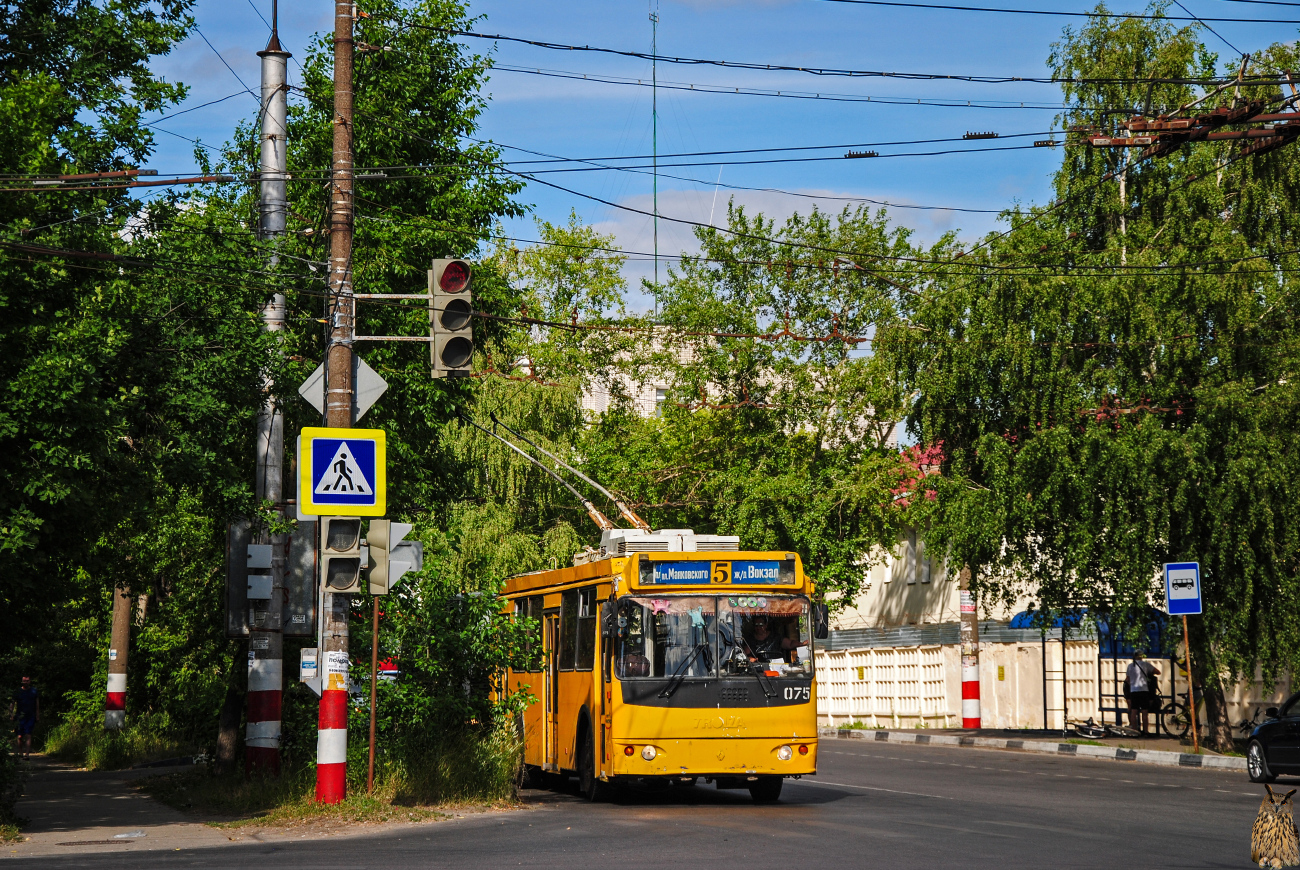 Дзержинск, ЗиУ-682Г-016.02 № 075