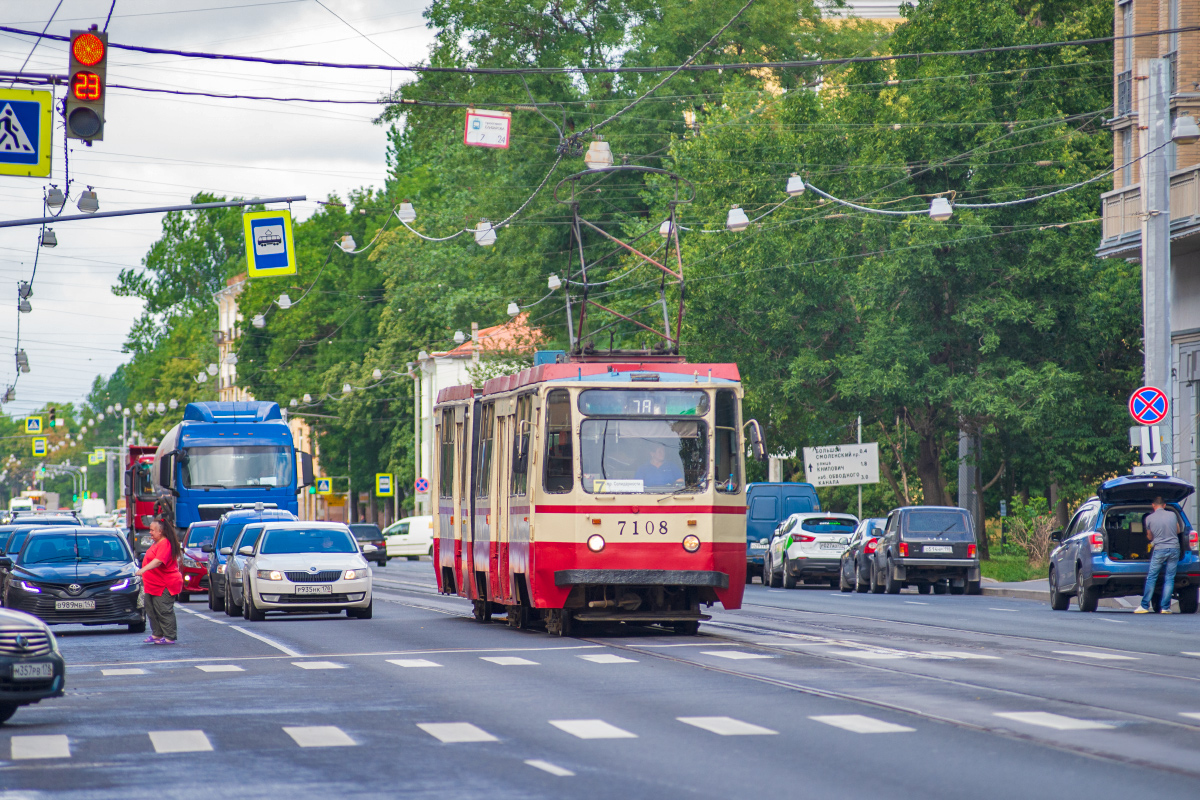 Saint-Petersburg, 71-147K (LVS-97K) č. 7108 Saint-Petersburg, 71-147K (LVS-97K) č. 7108